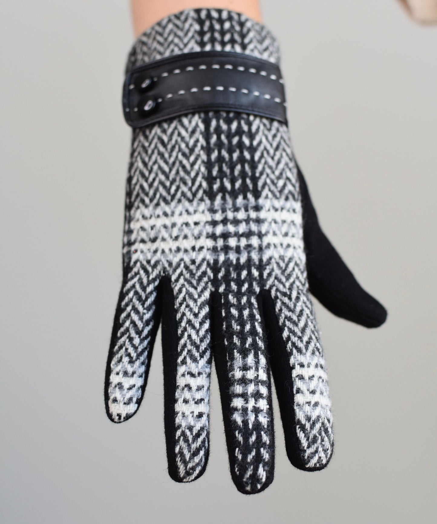 Gia Gloves